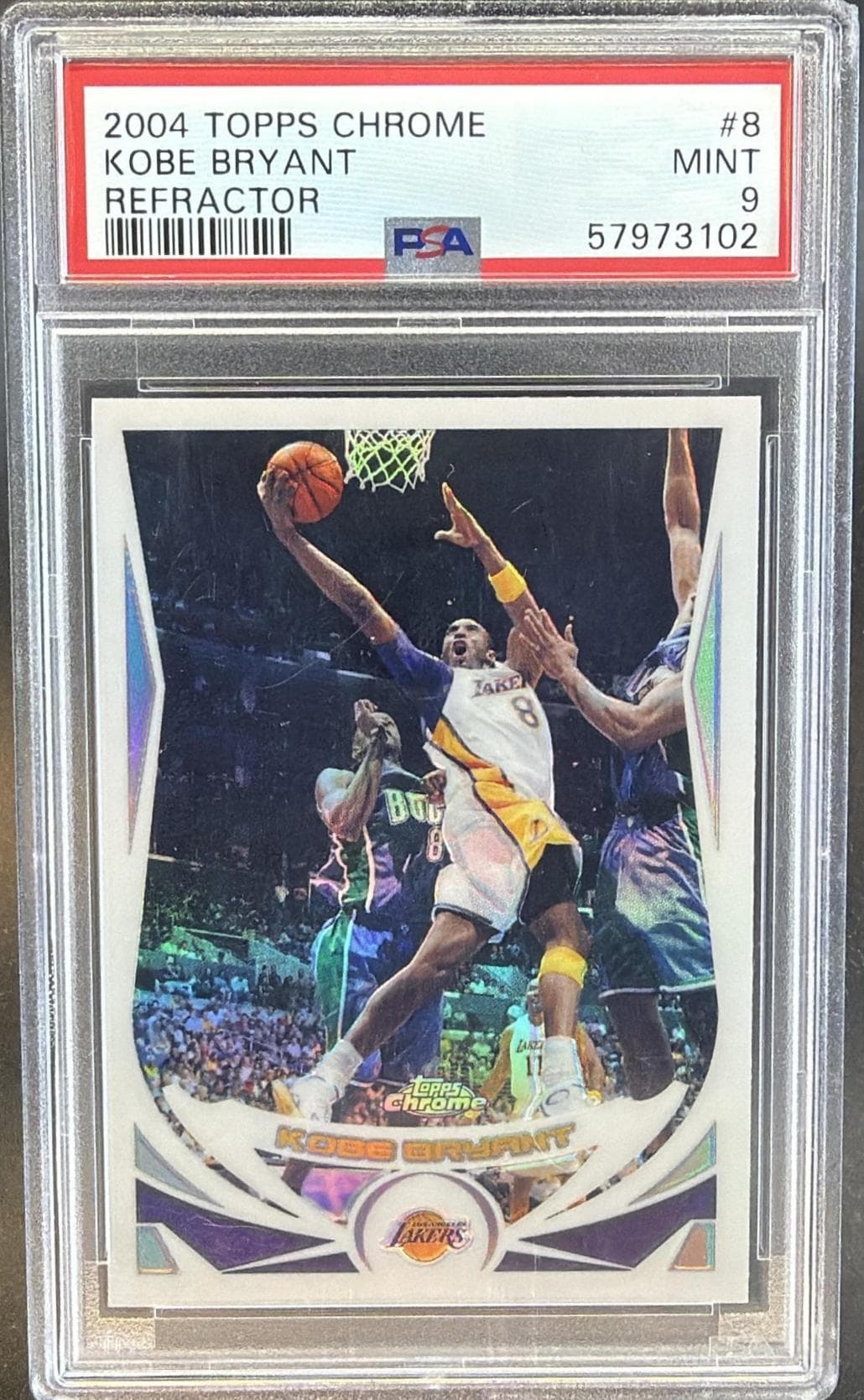2004 TOPPS CHROME KOBE BRYANT #8 REFRACTOR MINT 9 57973102