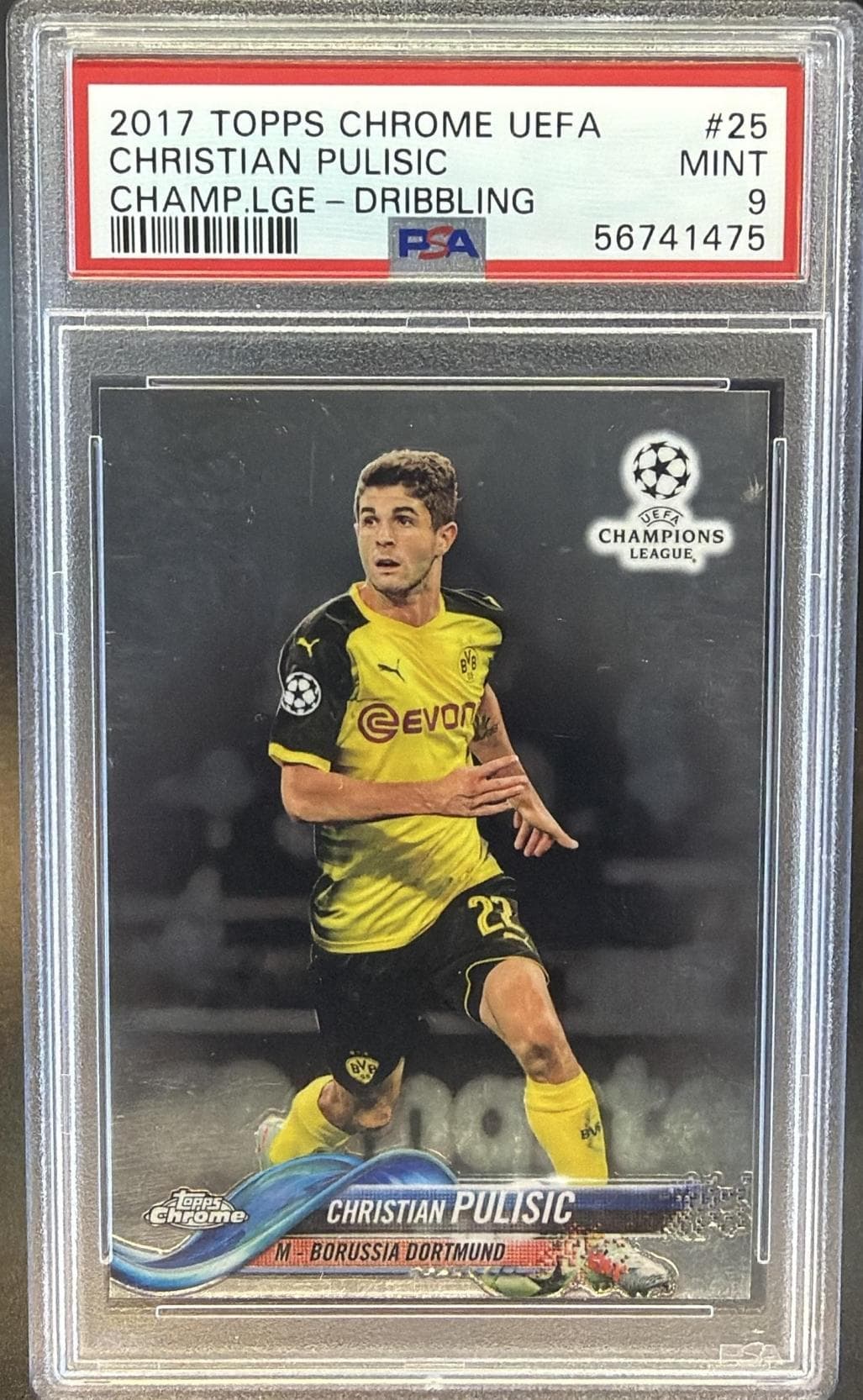2017 TOPPS CHROME UEFA CHAMPIONS LEAGUE CHRISTIAN PULISIC #25 DRIBBLING MINT 9 56741475