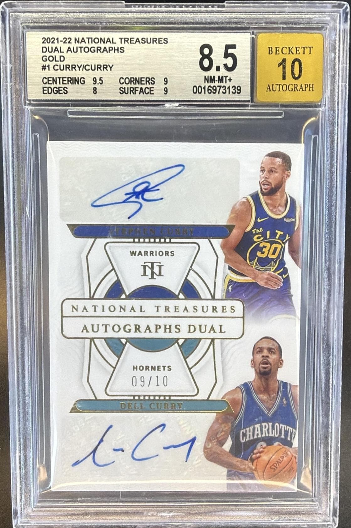 2021-22 PANINI NATIONAL TREASURES DELL CURRY/STEPHEN CURRY DUAL AUTO GOLD /10 BGS 8.5