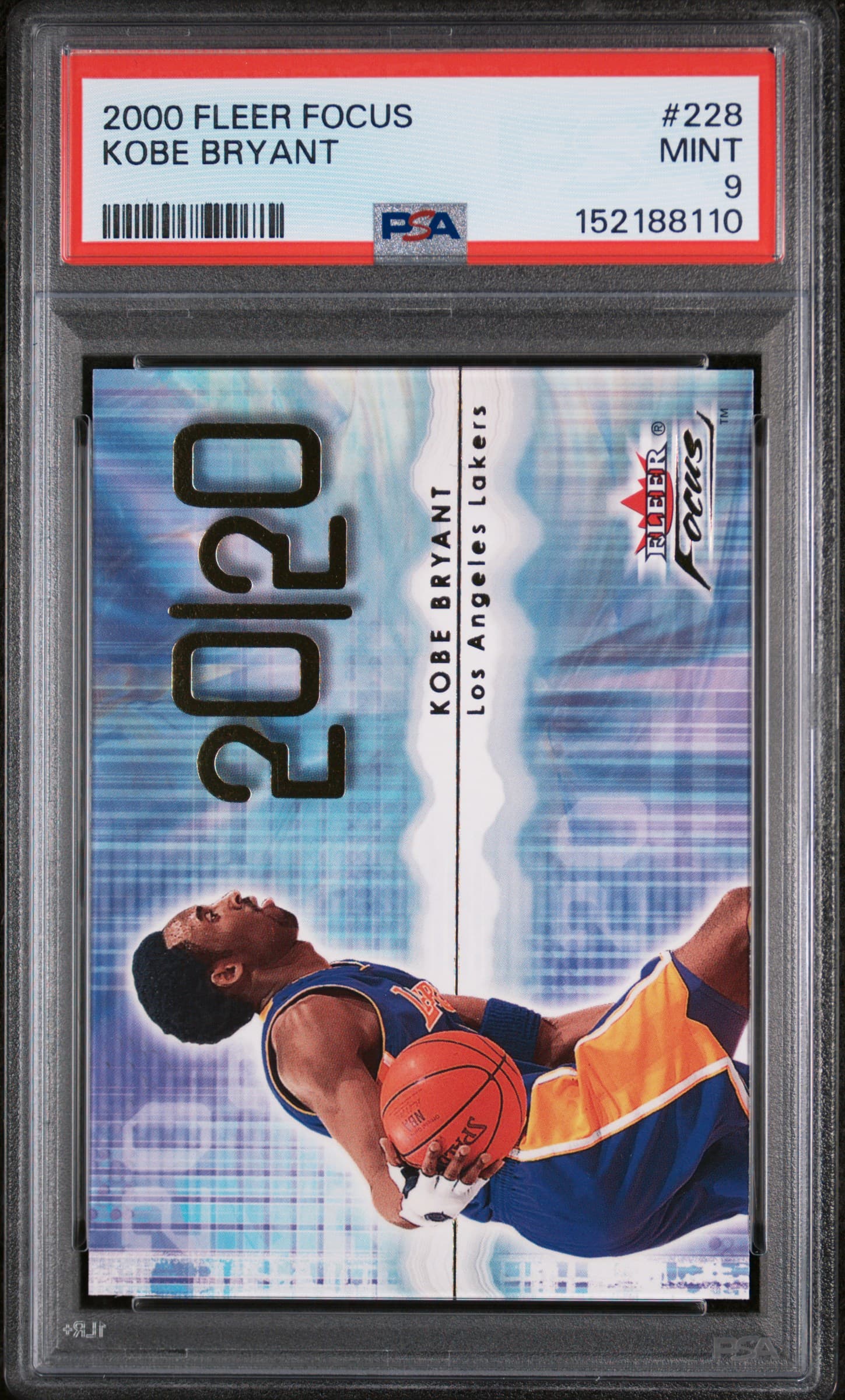 2000 FLEER FOCUS KOBE BRYANT #228 MINT 9 152188110